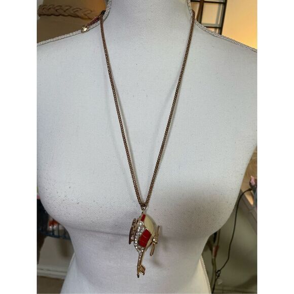 NWT BETSEY JOHNSON RHINESTONE HELICOPTER CHOPPER NECKLACE 3D & Propeller Spins - Picture 5 of 14